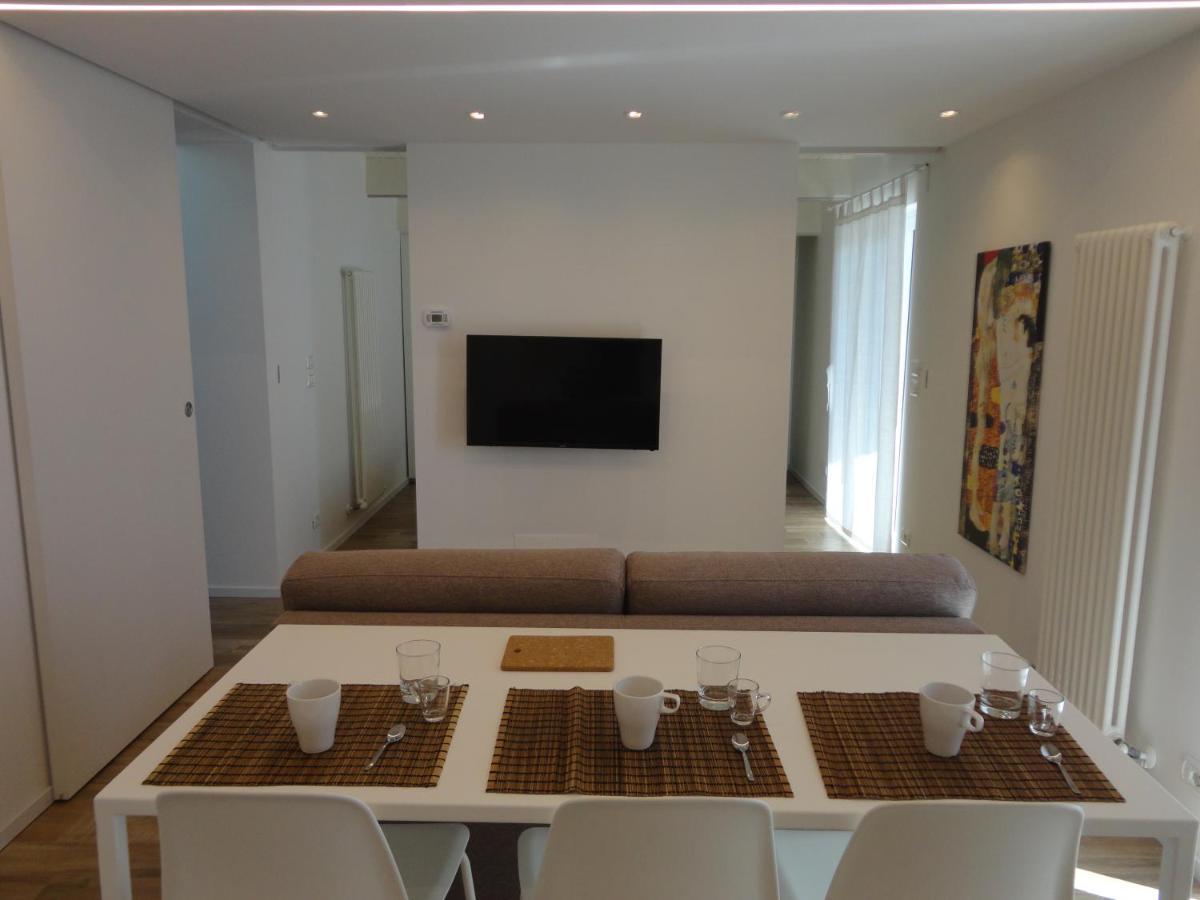ペスカーラCasa Klimt Vicinissima Al Mare Parcheggio Privato Gratuito Se Disponibileアパートメント エクステリア 写真
