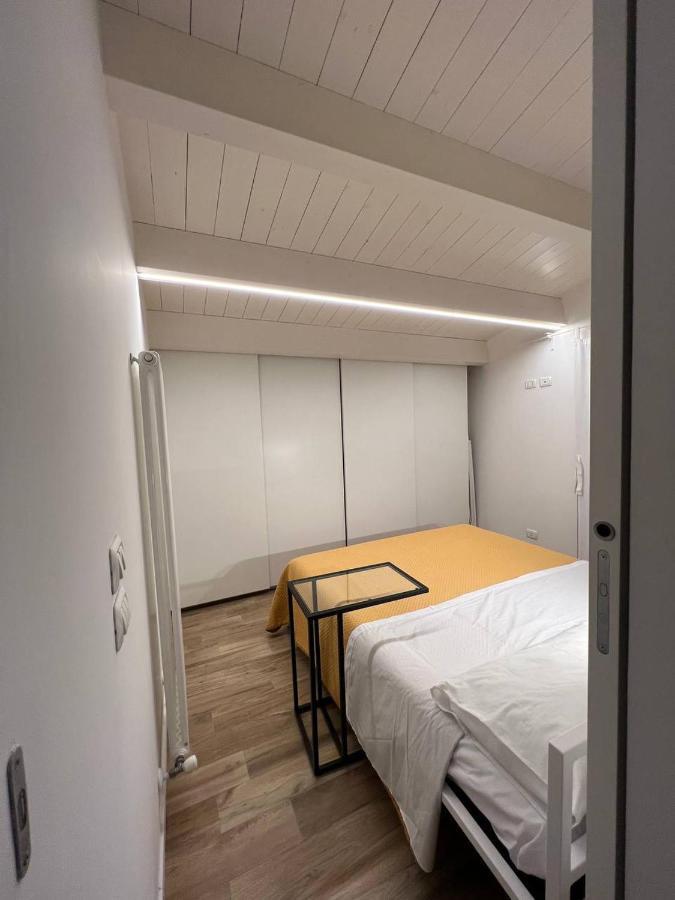 ペスカーラCasa Klimt Vicinissima Al Mare Parcheggio Privato Gratuito Se Disponibileアパートメント エクステリア 写真