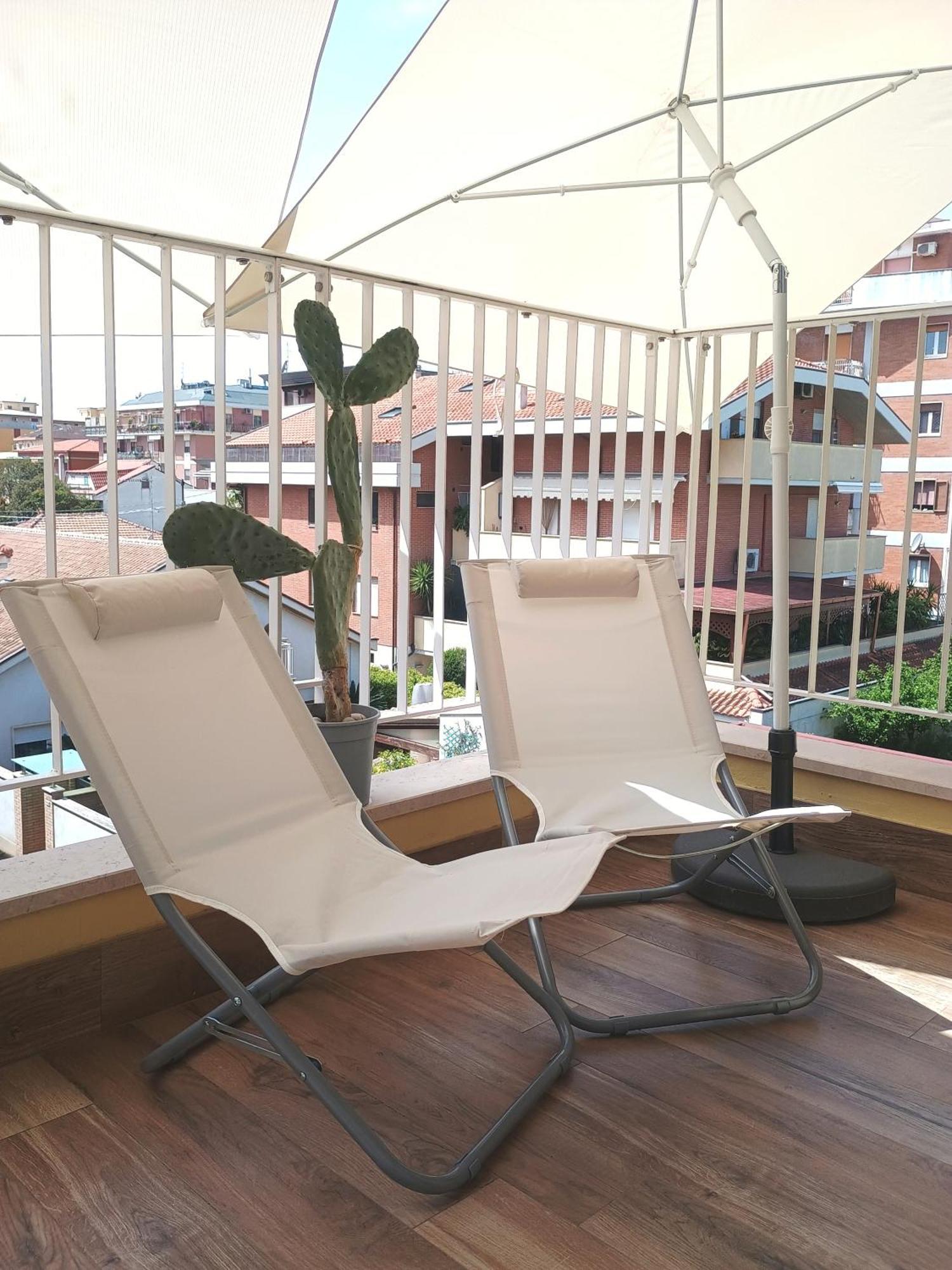 ペスカーラCasa Klimt Vicinissima Al Mare Parcheggio Privato Gratuito Se Disponibileアパートメント エクステリア 写真